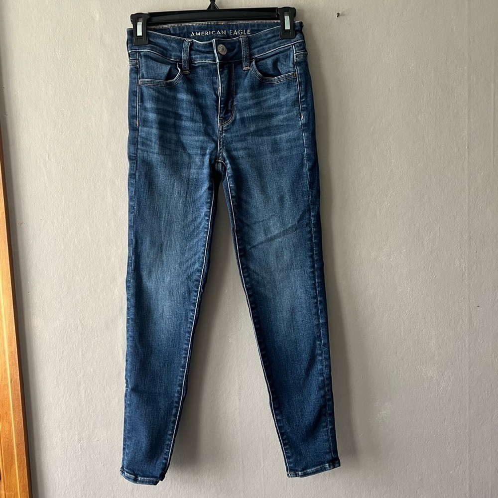 American Eagle Medium Wash Hi Rise Jeggings Size 0 Short